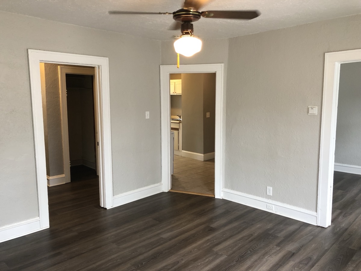 132 E Montana St - 4 Unit - Lower 2