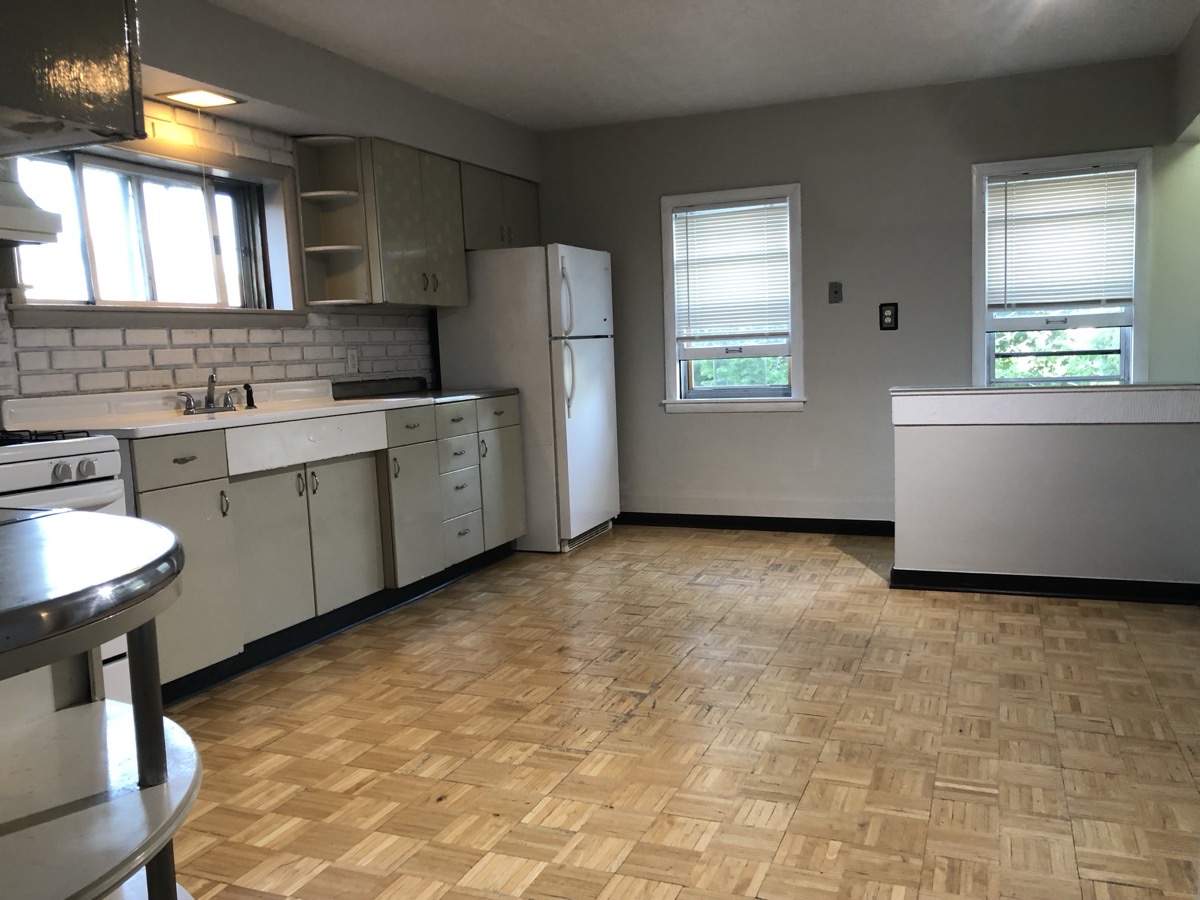 309 E Euclid Ave - Duplex - Upper Unit