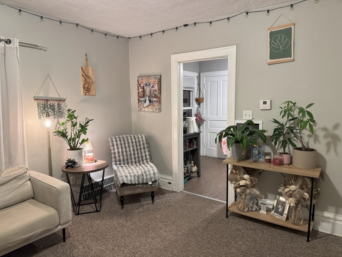 3133 S Griffin Ave - Duplex - Upper Unit