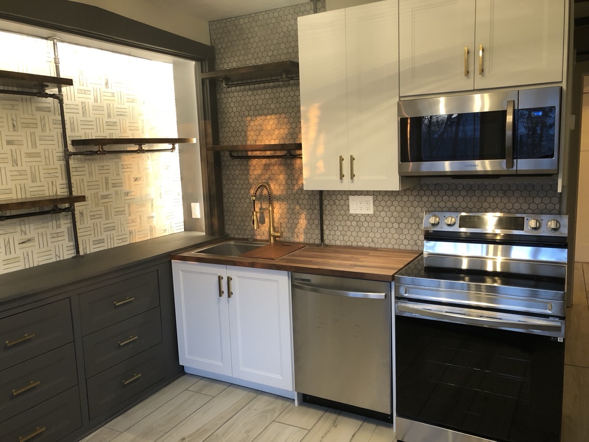 318 E Deer Pl - 5 Unit - Single Family House